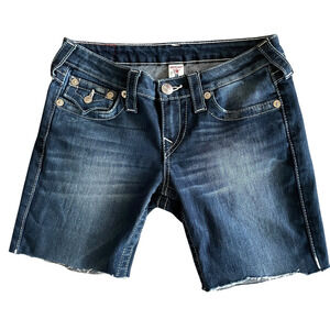TRUE RELIGION Women Size 28 Blue Denim Front Zip Cut-Off Frayed Raw Edge Shorts